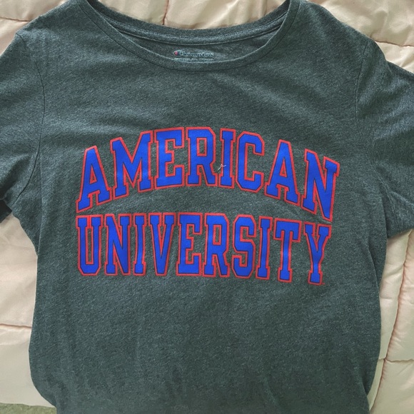 American University (AU) Short Sleeve Grey Women’s T Shirt - Picture 1 of 3